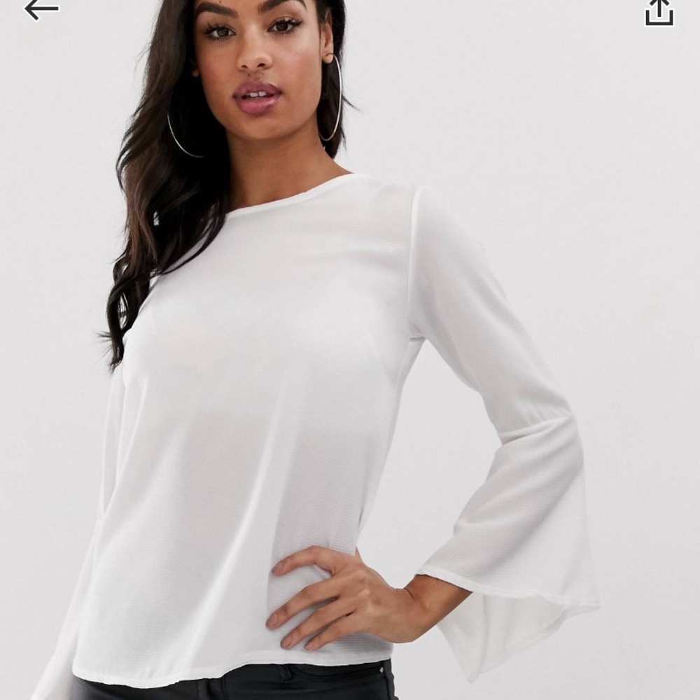 Boohoo flute sleeve top